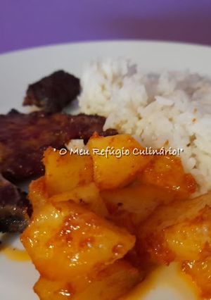 Foto de ♥ Costeletas Assadas com Batatas e Arroz Branco a Acompanhar ♥