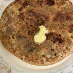 A picture of Amritsari Wadi Parantha.