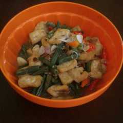 A picture of Tauco tahu kacang panjang.