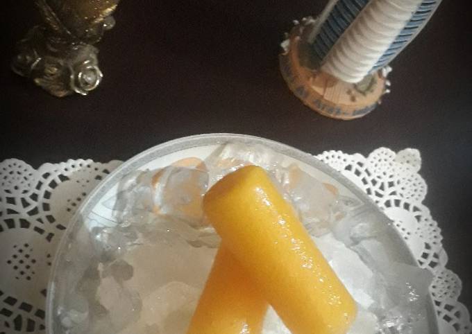 Mango popsicle