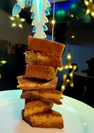 A picture of Kunafa Chocolate.