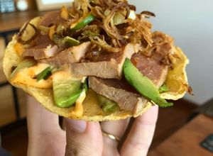 Una foto de Tostadas de atún