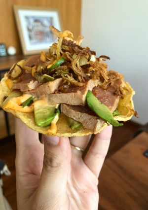 Una foto de Tostadas de atún