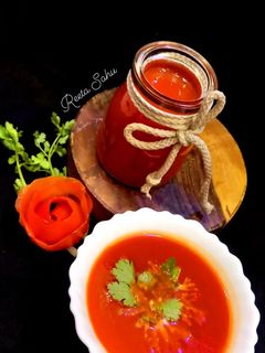 टमाटर गाजर मिक्स सूप(tamatar gajar mix soup recipe in hindi) रेसिपी मुख्य फोटो