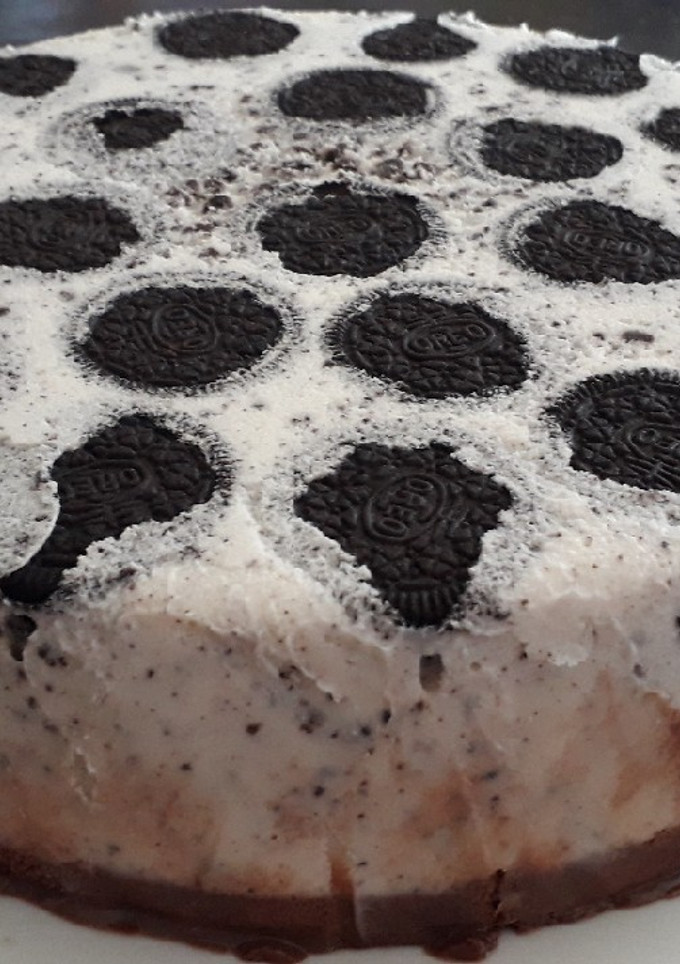 Una foto de Postre helado Oreo 😋