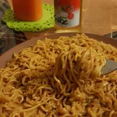 اندومي بجبن الكيري 😋-レシピのメイン写真
