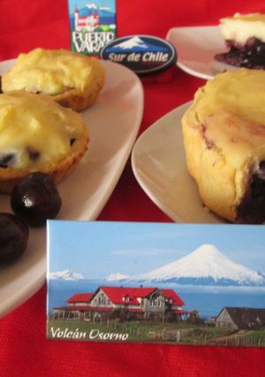 Una foto de Kuchen alemán de cerezas del sur de chile