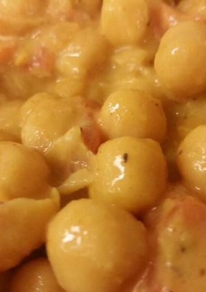 A picture of Curry Chickpeas.
