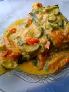 Foto resep .: Ikan Mas Masak Kemangi Pedas :.