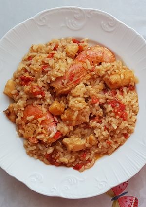 Foto principal de Arroz con merluza y verduras muy fácil de preparar