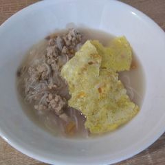 A picture of 蛋香面线 Egg Fragrance Flour Vermicelli.