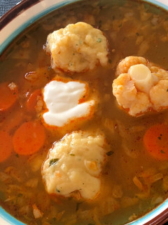Gombócos zöldségleves recept fotója