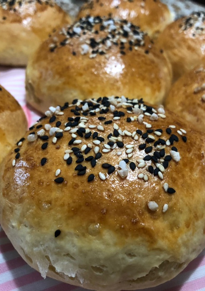 Una foto de Pan brioche para hamburguesas 🍔