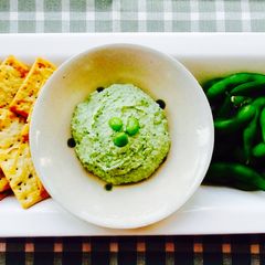 A picture of Edamame Yuzu Hummus.