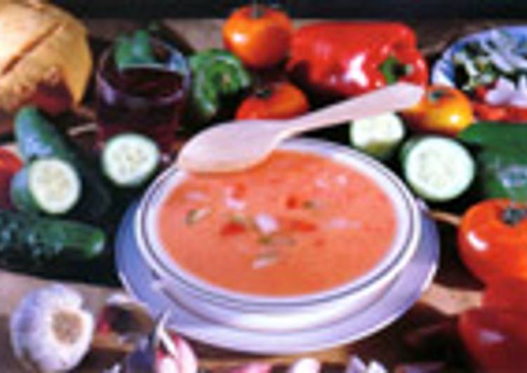 Steps to Prepare Favorite Gazpacho Andaluz