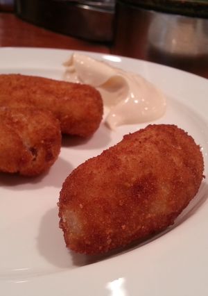 A picture of Croquetas.