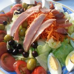 A picture of Tuna, Egg and Tomato Salad.