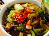 Tumis Cumi Asin Tomat Hijau Dedeuieun