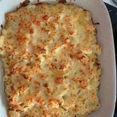A picture of Truffle Mac and Cheese.