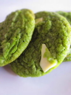 A picture of Matcha Green Tea and White Chocolate Cookies.