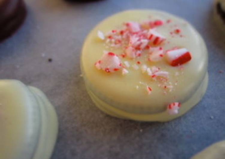 Recipe of Ultimate Peppermint and Chocolate Covered Oreo