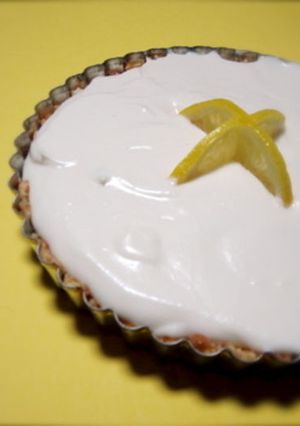 A picture of Lemon Mousse Tart.