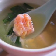 A picture of Shrimp Ball Soup.