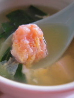 A picture of Shrimp Ball Soup.