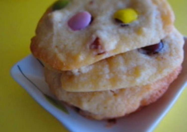 Easiest Way to Make Favorite M&amp;amp;M Cookies