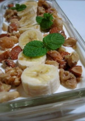 A picture of Banana and Caramel Nut Cake.