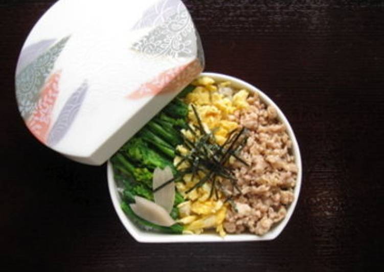 Easiest Way to Prepare Super Quick Homemade Three Color Rice Bowl