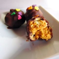 A picture of Chocolate Peanut Butter Balls.