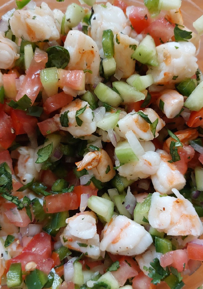 Una foto de Ceviche de camarón cocido