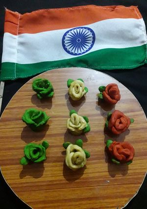 A picture of Tricolour rose sweet.