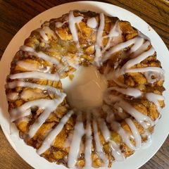 A picture of Apple cinnamon monkey bread.
