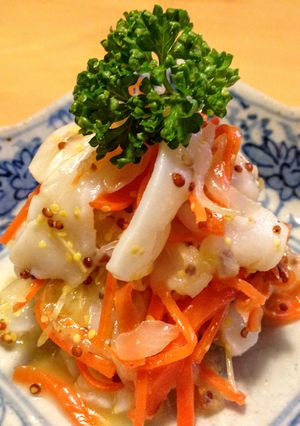 A picture of Marinated Squid.