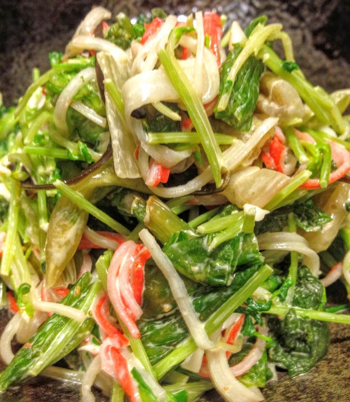 A picture of Lettuce Salad.