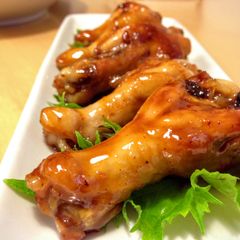 A picture of Sweet & Sour Chicken Wings.