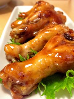 A picture of Sweet & Sour Chicken Wings.