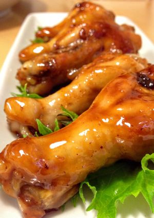 A picture of Sweet & Sour Chicken Wings.