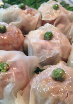 A picture of Japanese Shumai.