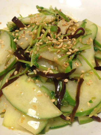 Easy Steps to Make|Recipe} Japanese-style Salad with Cucumber and Salt kelp Anti-Fail