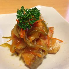 A picture of Salmon Nanban (Escabeche).