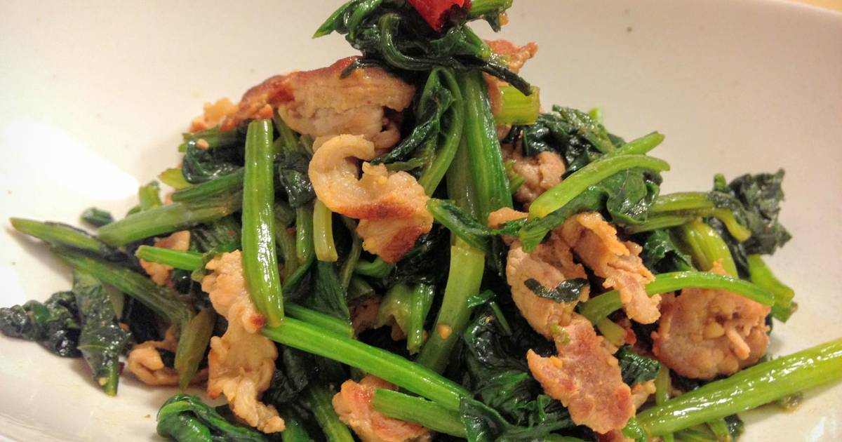 Fried and Steamed Spinach and Pork Recipe by Rie - Cookpad