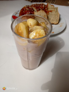 A picture of Banana smoothie.