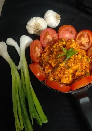 અમૃતસરી પનીર ભુરજી (Amritsari Paneer Bhurji Recipe In Gujarati) રેસીપી મુખ્ય ફોટો
