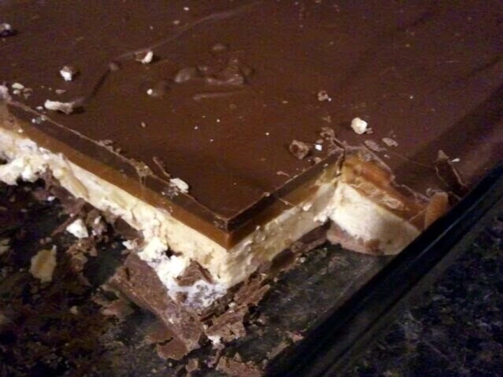 Easy Way Make Homemade Snickers bar the  Makes Drooling So Delicious