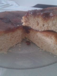 Una foto de Torta invertida de manzana