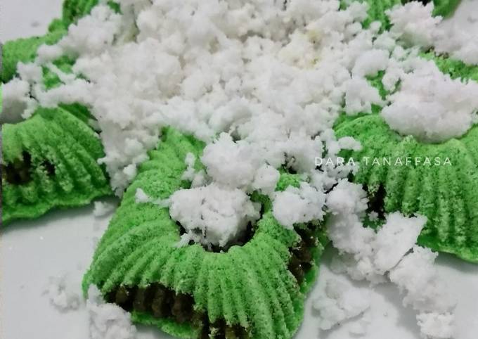 Recipe: Perfect Kue Putu