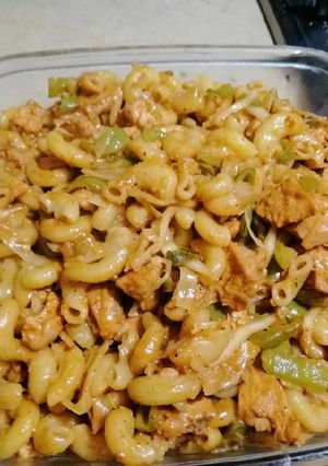 A picture of Spicy macroni.